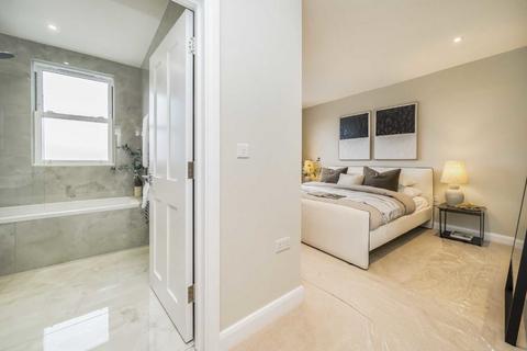 2 bedroom flat for sale, Chamberlayne Road, London NW10