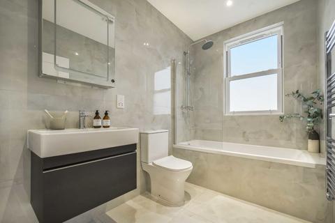 2 bedroom flat for sale, Chamberlayne Road, London NW10