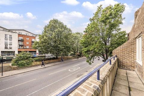 1 bedroom flat for sale, Hawthorn Walk, London W10