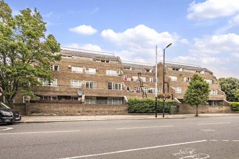 Hawthorn Walk, London W10