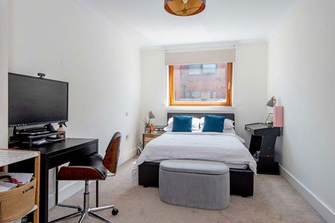 2 bedroom flat for sale, Kilburn Lane, London W10