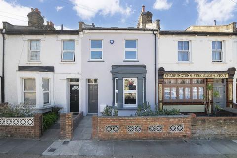 5 bedroom house to rent, Waldo Road, London NW10