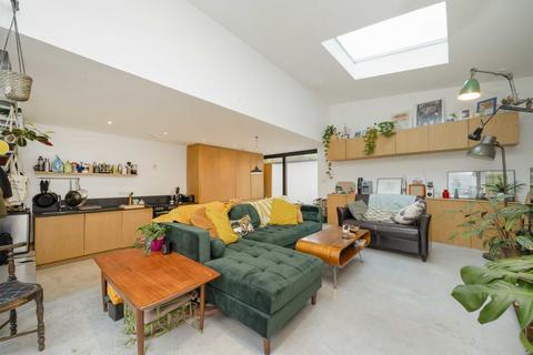 undefined, Rainham Road, London NW10