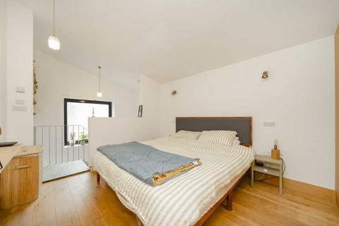 undefined, Rainham Road, London NW10