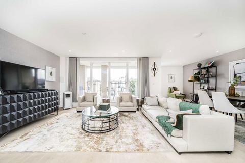 4 bedroom flat for sale, The Avenue, London NW6