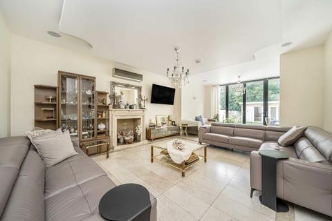 7 bedroom house to rent, Brondesbury Park, London NW6