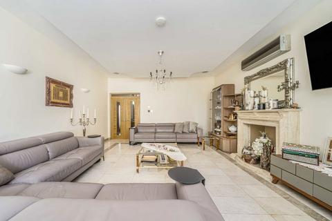 7 bedroom house to rent, Brondesbury Park, London NW6