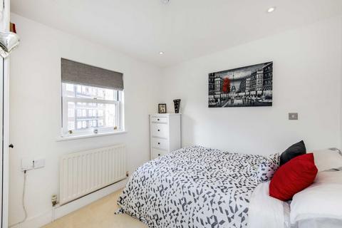 2 bedroom flat for sale, Haverstock Hill, London NW3