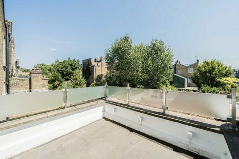 4 bedroom flat for sale, Lady Margaret Road, London NW5