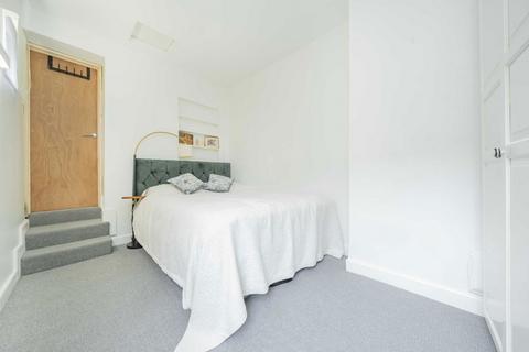 1 bedroom flat for sale, Countess Road, London NW5