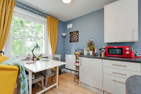 1 bedroom flat for sale, Agar Grove, London NW1