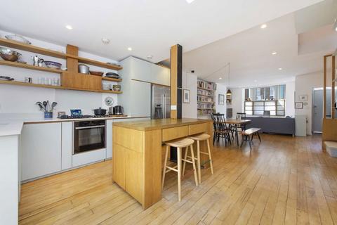 3 bedroom maisonette for sale, Leverton Street, London NW5