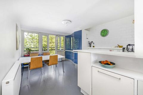 4 bedroom flat for sale, Weedington Road, London NW5