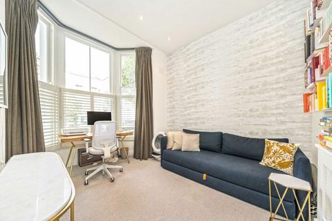 2 bedroom flat for sale, Lady Margaret Road, London NW5