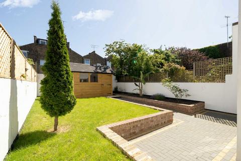 4 bedroom semi-detached house for sale, Willes Road, London NW5