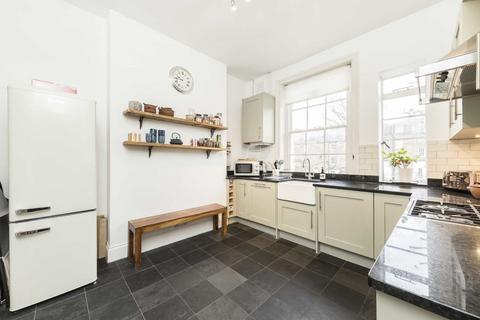 2 bedroom flat for sale, Greenland Road, London NW1