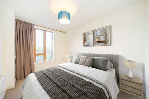 2 bedroom flat for sale, York Way, London N7