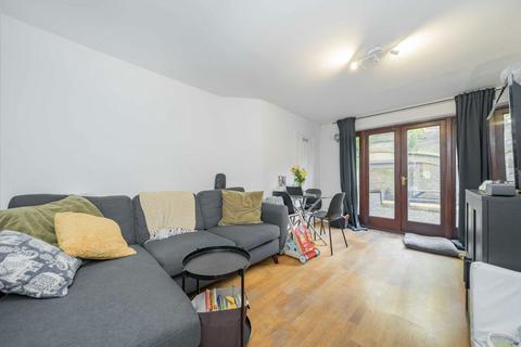 2 bedroom flat for sale, Rousden Street, London NW1