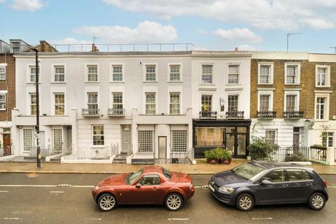 3 bedroom flat for sale, Royal College Street, London NW1