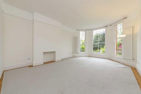 2 bedroom flat to rent, Anson Road, London N7