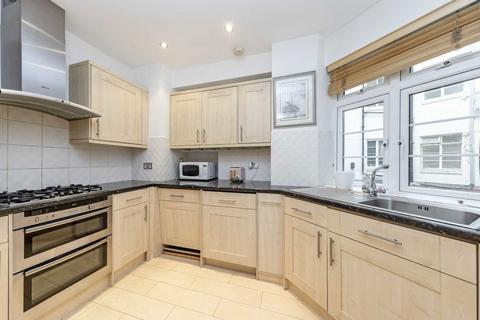 2 bedroom flat to rent, Kensington High Street, London W8