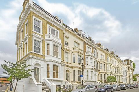 2 bedroom flat to rent, Gordon Place, London W8