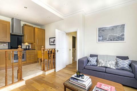 2 bedroom flat to rent, Gordon Place, London W8