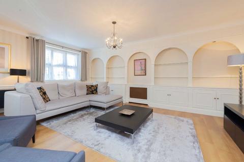 3 bedroom detached house to rent, Kensington High Street, London W8