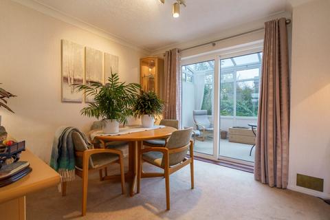 4 Beacon View, Marple, Stockport, SK6 6PX