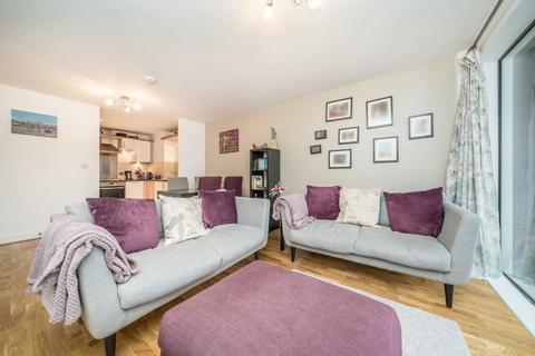 2 bedroom flat for sale, The Bittoms, Kingston Upon Thames KT1