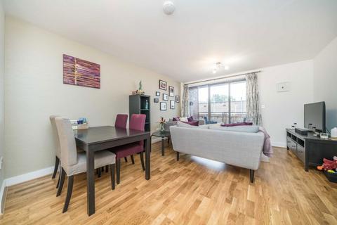 2 bedroom flat for sale, The Bittoms, Kingston Upon Thames KT1