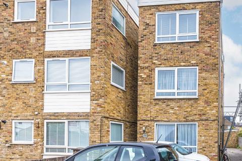 1 bedroom flat for sale, Acre Road, Kingston Upon Thames KT2