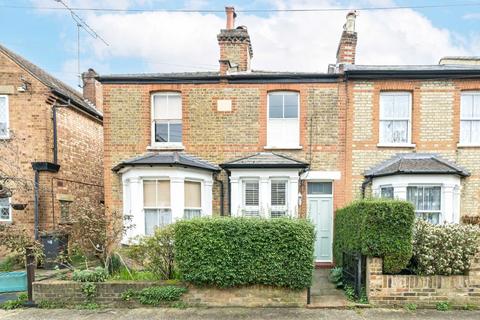 2 bedroom house for sale, Avenue Road, Kingston Upon Thames KT1