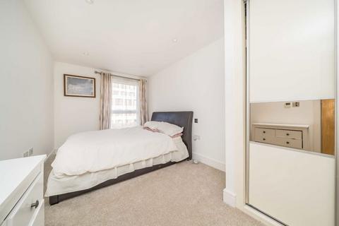 2 bedroom flat for sale, Skerne Road, Kingston Upon Thames KT2