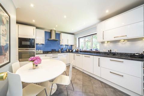 5 bedroom detached house for sale, Warbank Lane, Kingston Upon Thames KT2