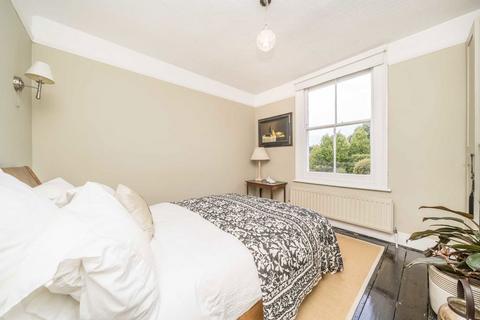 3 Crescent Road, Kingston Upon Thames, KT2 7RD