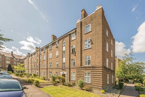 2 bedroom flat for sale, Birkenhead Avenue, Kingston Upon Thames KT2