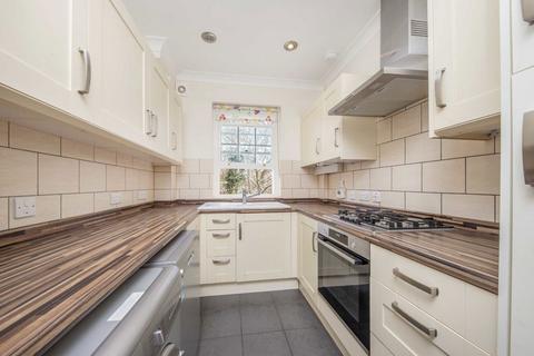 2 bedroom flat to rent, Villiers Road, Kingston Upon Thames KT1