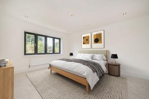 5 bedroom detached house for sale, Ullswater Crescent, London SW15