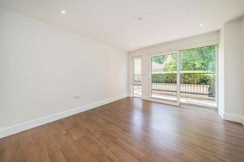 3 bedroom flat to rent, Henry Macaulay Avenue, Kingston Upon Thames KT2