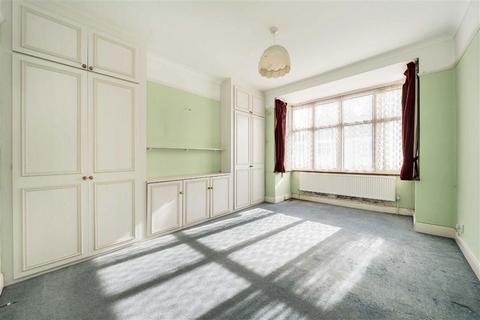 3 bedroom semi-detached house for sale, Dallinger Road, London SE12