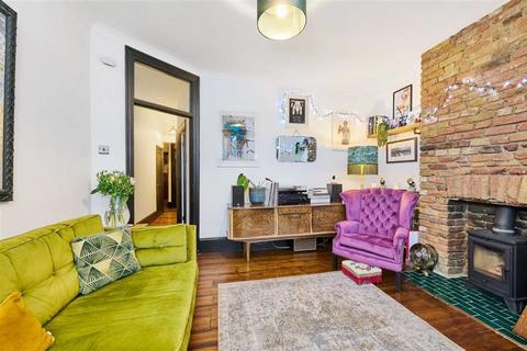 298 Leahurst Road, London, SE13 5LT