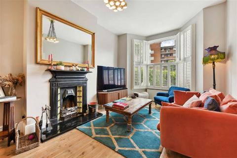 3 bedroom house for sale, Wellmeadow Road, London SE13