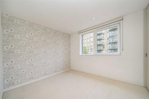 3 bedroom flat for sale, Ottley Drive, London SE3