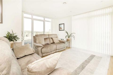 3 bedroom flat for sale, Grove Place, London SE9