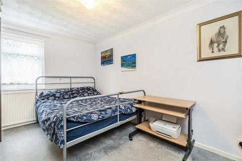 4 bedroom terraced house for sale, Wimborne Close, London SE12