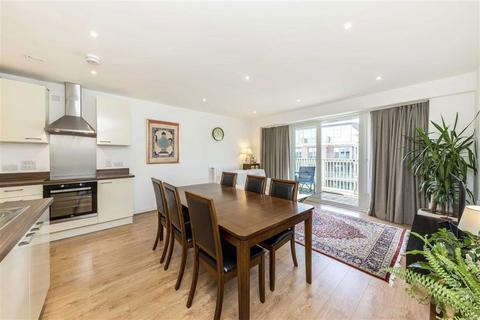 2 bedroom flat for sale, Ottley Drive, London SE3