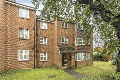 1 bedroom flat for sale, Le May Avenue, London SE12