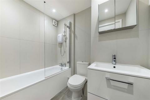 1 bedroom flat for sale, Le May Avenue, London SE12