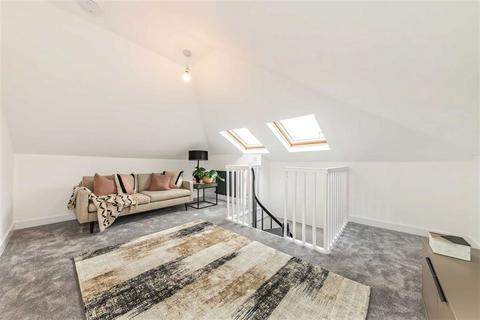 2 bedroom flat for sale, Northbrook Road, London SE13